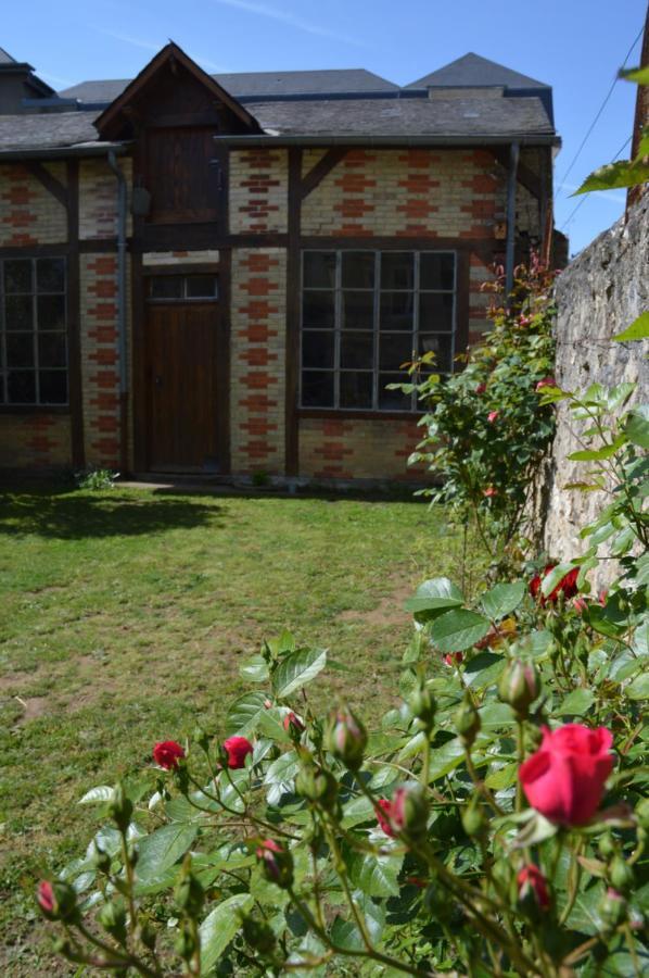 Chambre D'Hotes Les Ecuries Le Mans Buitenkant foto